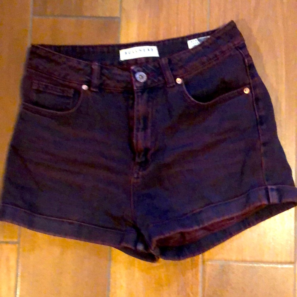 Bullhead Denim Co. Pacsun Mom Short Junior Sz  7 dark Burgundy Distress